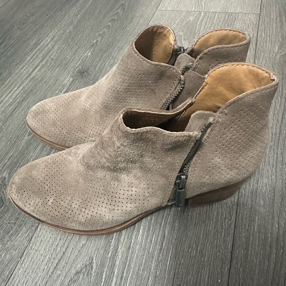 Bundle 2 pairs of women’s ankle boots size 7 - Picture 11 of 11